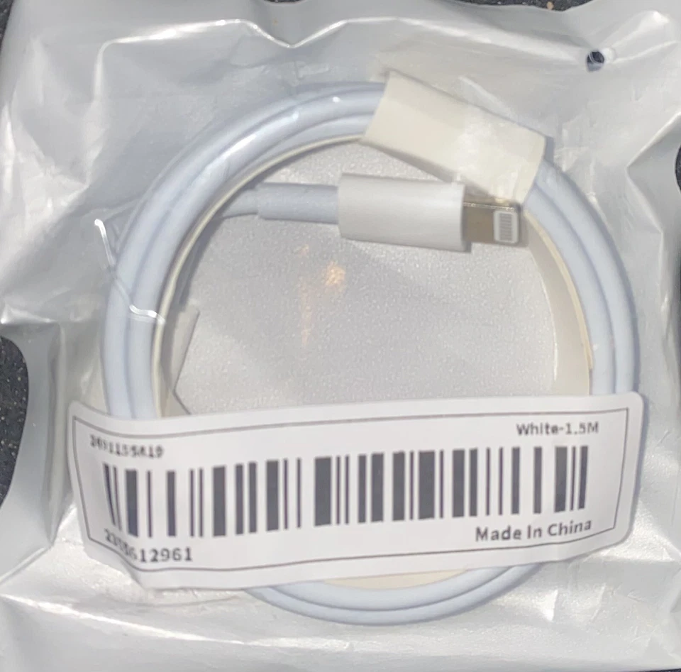 Apple MKQ42AMA Lightning to 2m USB-C Cable - Image 1 of 1