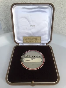 SILVER MEDAL PLAQUE XIII EUROPEAN ATHLETICS INDOOR SHAMPIONSHIPS BERTONI MILANO - Picture 1 of 12