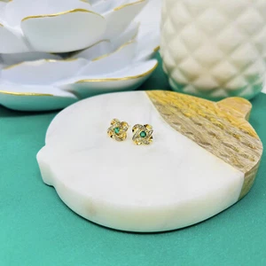 Preciosos aretes de piedra de nacimiento color esmeralda de mayo joyería fina poste trasero - Imagen 1 de 2