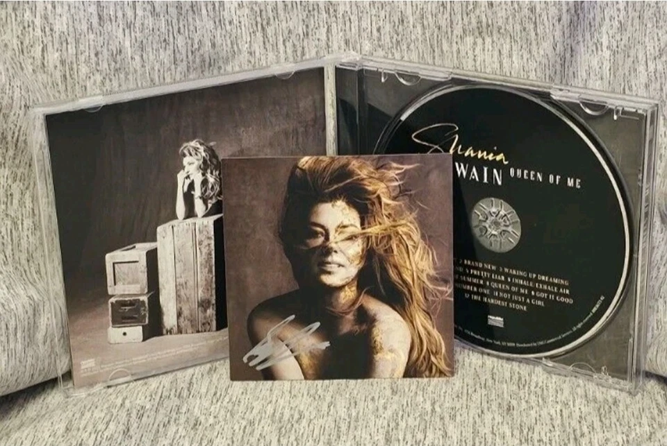 Shania Twain - Queen of Me - Signed Insert - Exclusive Signed Version - Sold Out Foto 1 de 1