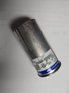 97F9623, 10000123-005-006, Capcom RUN Capacitor 50UF At 370vac -Used- Tested. - Picture 1 of 1