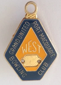 Port Macquarie West Grand United Bowling Club Members Badge Pin (L31) - Picture 1 of 2
