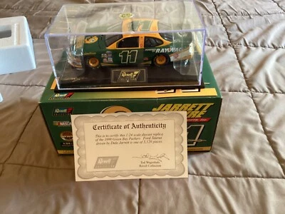 1/24 Revell 1999 #11 Dale Jarrett Rayovac Green Bay Packers Ford Taurus automático. Por Foto 1 de 4