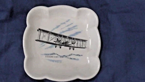 VINTAGE WADE OF ENGLAND VICKERS VINY PIN / TRINKET DISH PORCELIAN - Picture 1 of 6
