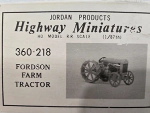 Kit de miniaturas Jordan Highway 360-218 Fordson Farm Tractor escala HO - Imagen 1 de 6