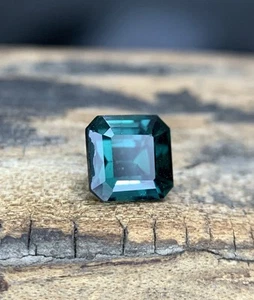 Beautiful 1.10 carats Tourmaline from Afghanistan | 5.9x4.5x4.5mm - Foto 1 di 3