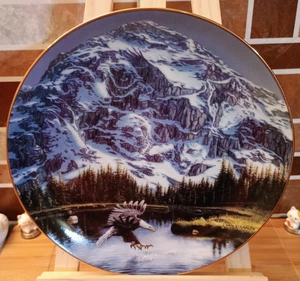 Danbury Mint “Portrait of Majesty” Plate from Spirits of the Wild Collection - Picture 1 of 2
