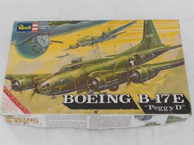 1/72 Revell WWII US Boeing B-17E Peggy D Flying Fortress Plastic Model Kit - Image 1 of 2