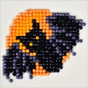 Hágalo usted mismo Diamond Dotz Planeador Nocturno Halloween Murciélago Niños Principiante Kit - Imagen 1 de 2