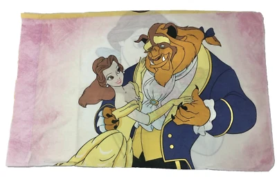 Fronha Disney Vintage A Bela e a Fera Dupla Face Uma Padrão Belle - Imagem 1 de 4