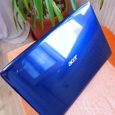 Acer 7736 SPEZIAL GEMSTONE 17 Zoll CineCrystal Windows 7 DOLBY SOUND 8GB RAM NEU - Bild 1 von 4