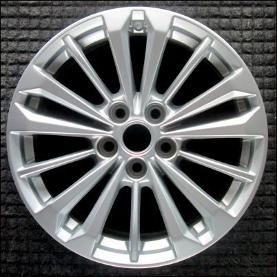 凯迪拉克 CT6 18 英寸彩绘原始设备制造商轮圈 2016 年至 2020 年 — 第 1/1 张图片