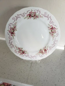 Paragon Rose Bouquet Dinner Plate Pink Roses - Picture 1 of 3