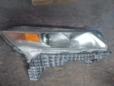 Conjunto de faros - Certificado NSF TYC 20-9247-01-1 se adapta a 12-14 Acura TL Foto 1 de 2