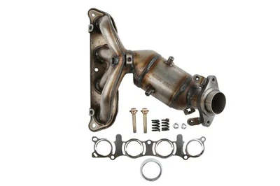 Convertidor catalítico con colector de escape integrado para Nissan Sentra 2017-2018 Foto 1 de 4