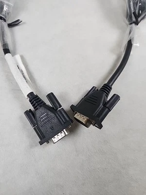 Genuine VGA / SVGA D-Sub Cable HP 924318-001 15 Pin 6ft Male Connectors - Image 1 of 4