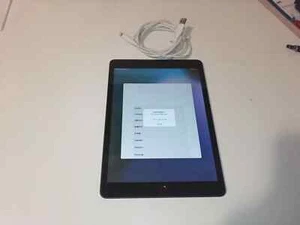 Apple iPad 10.2" A2270 32GB - Space Gray (8th Generation)(locked) - Picture 1 of 2