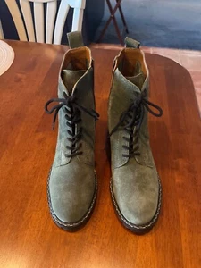 Lucky Brand Suede Forest Green  New Size 8 1/2 medium - Picture 1 of 2