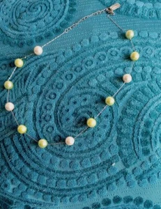 Collana girocollo vintage KISSAKA annodata a mano simulata perle multicolore verde - Foto 1 di 3