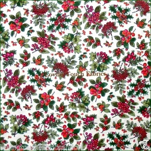FABRI-QUILT CHRISTMAS TINY BERRIES HOLLY FABRIC 1/2 YARD (18" X 45") - Picture 1 of 1