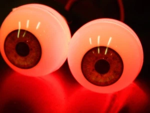 Halloween Prop - Realistic Acrylic Eyes with Leds - kit for Skulls, Masks, Props - Picture 1 of 1