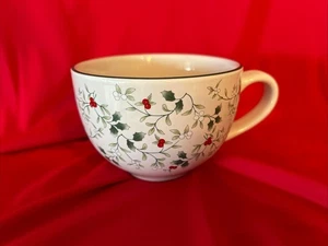 Pfaltzgraff Winterberry Jumbo groß XL Becher grüner Rand Allover Design 4,5" rund - Bild 1 von 4