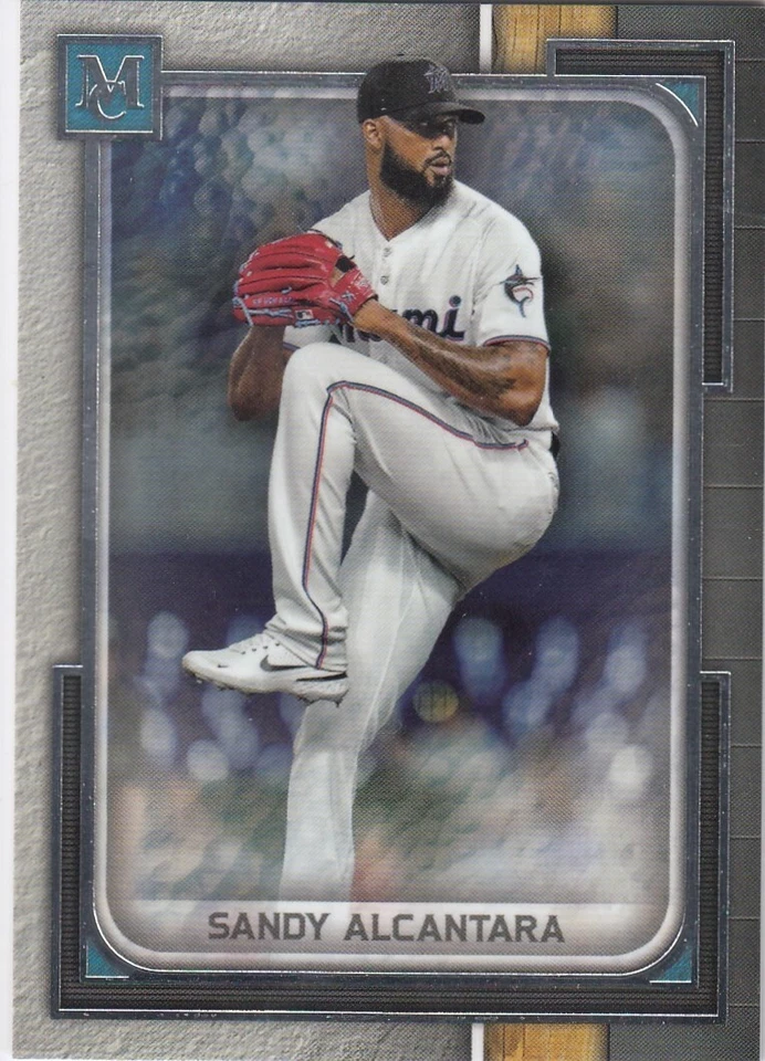 SANDY ALCANTARA TOPPS MUSEUM BASE MIAMI MARLINS #15 2023 23 - Image 1 of 1