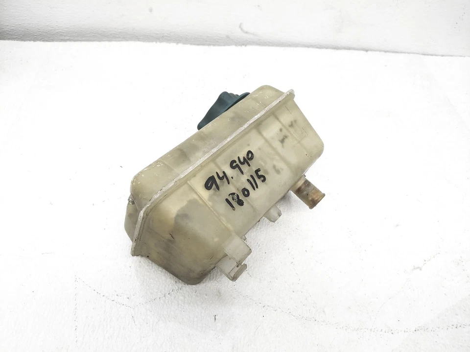 Tanque reservatório garrafa líquido refrigerante radiador Volvo 940 1992-1995 9122997 - Imagem 1 de 4
