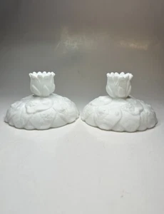 Vintage Fenton Art Glas Set Kerzenständer Halter Paar weiß satiniert Seerose MCM - Bild 1 von 13