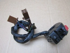 Yamaha YZF-R1 1999 32,858 miles right handlebar switchgear (14064) - Picture 1 of 8