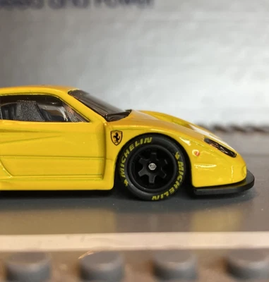 Hot Wheels 4/5 2025 Ferrari F40 Competizione Yellow CUSTOM Super RR Wheel Swap - Image 1 of 4