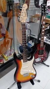 LEGEND ST type electric guitar - Picture 1 of 2