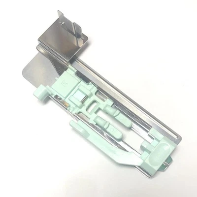 Genuine SINGER Buttonhole Foot "E" 386966 Fits Quantum XL150 & XL1000 NEW - Image 1 of 2