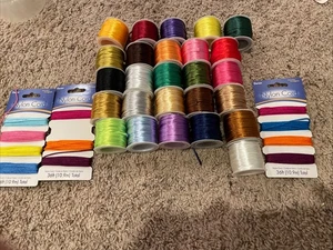 Cordoncino Rattail 1mm Nylon Satinato - 22 Yds x 26 Rotoli in Colori Assortiti Gioielli Leggi - Foto 1 di 6