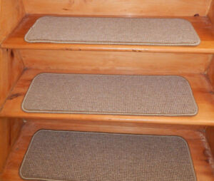 13 Step 9'' x 30'' +1 Landing 29'' x 30'' Tufted carpet Wool Woven Stair Treads.