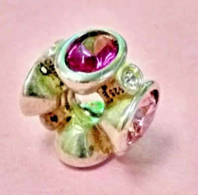 Auténtico Dije Chamilia Majestuoso Ovalos Púrpura y Rosa Cuentas de Cristal Nuevo Foto 1 de 2