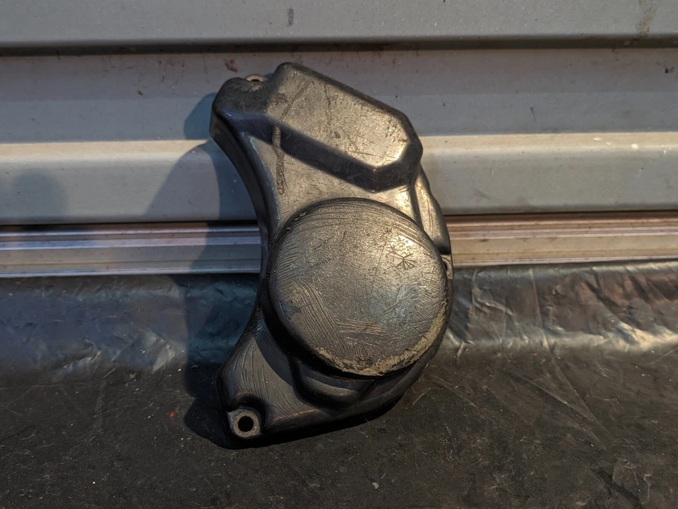 Cubierta de bomba de aceite Yamaha RD350 RD250 RZ250 RZ350 Foto 1 de 3