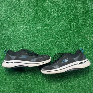 Skechers Go walk Arch Fit Size 10 Mens Walking Shoes Sneakers Black Comfort - Picture 1 of 9