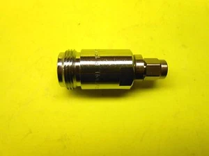 RADIALL R191326000 Adattatore RF tra serie SMA (M) - N (F) (lotto di 2) - Foto 1 di 2