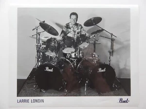 FOTO LARRIE LONDIN De Colección 1992 PEARL DRUMS Distribuidores Promocionales 8 x 10 Sesión Icono - Imagen 1 de 2