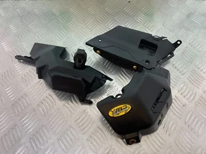 YAMAHA MT09 MT-09 INFILL PANELS  YEAR 2013-2016  (STOCK 997) - Picture 1 of 7