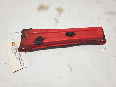 Polaris Hawkeye 300 2006 4x4 brazo de control superior trasero derecho OEM #5249047-293 Foto 1 de 3