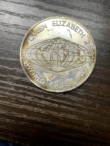 Queen Elizabeth 2 World Cruise 1977 Commemorative Silver Medal 44mm 41.9g - Picture 1 of 2