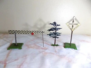 Railroad Vintage Decorations Tree, Sign and Road Block Arm - Picture 1 of 6