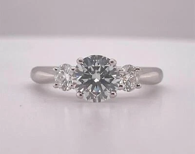 Ritani GIA Cert 18K Gold 1.56ctw Natural Diamond 3-Stone Engagement Ring H/SI1 - Image 1 of 4