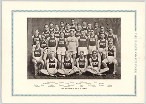 1929 Yale Banner & Pot Pourri ORIGINALSEITE Freahman Track Team - Bild 1 von 2