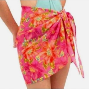 Beach Riot Melanie Sarong Swim Coverup in Miami Peony Pink Floral One Size - Picture 1 of 5