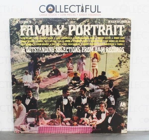 FAMILY PORTRAIT - SERGIO MENDES & BRASIL 66, CARLOS JOBIM ETC *EX-* VINYL LP🔥 - Picture 1 of 2