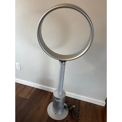Dyson Fan AM03 Air Multiplier Pedestal Fan w/ Remote - Silver - Tested - Image 1 of 4