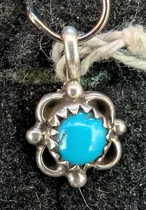 Native American Navajo Sterling Silver Four Bead Turquoise Pendant 1/4" dia. - Picture 1 of 3